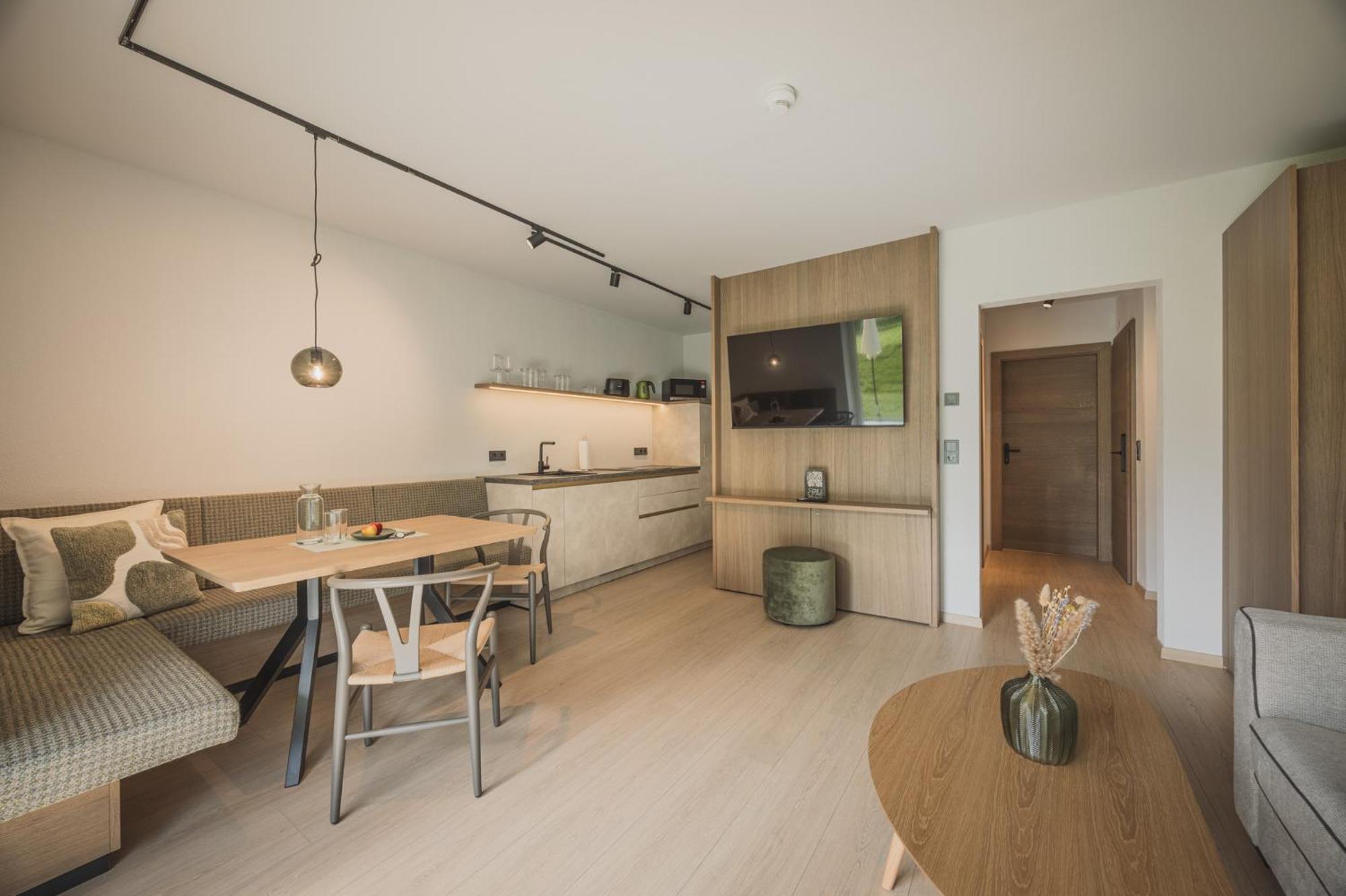 Solu Apartments Seefeld in Tirol Pokoj fotografie